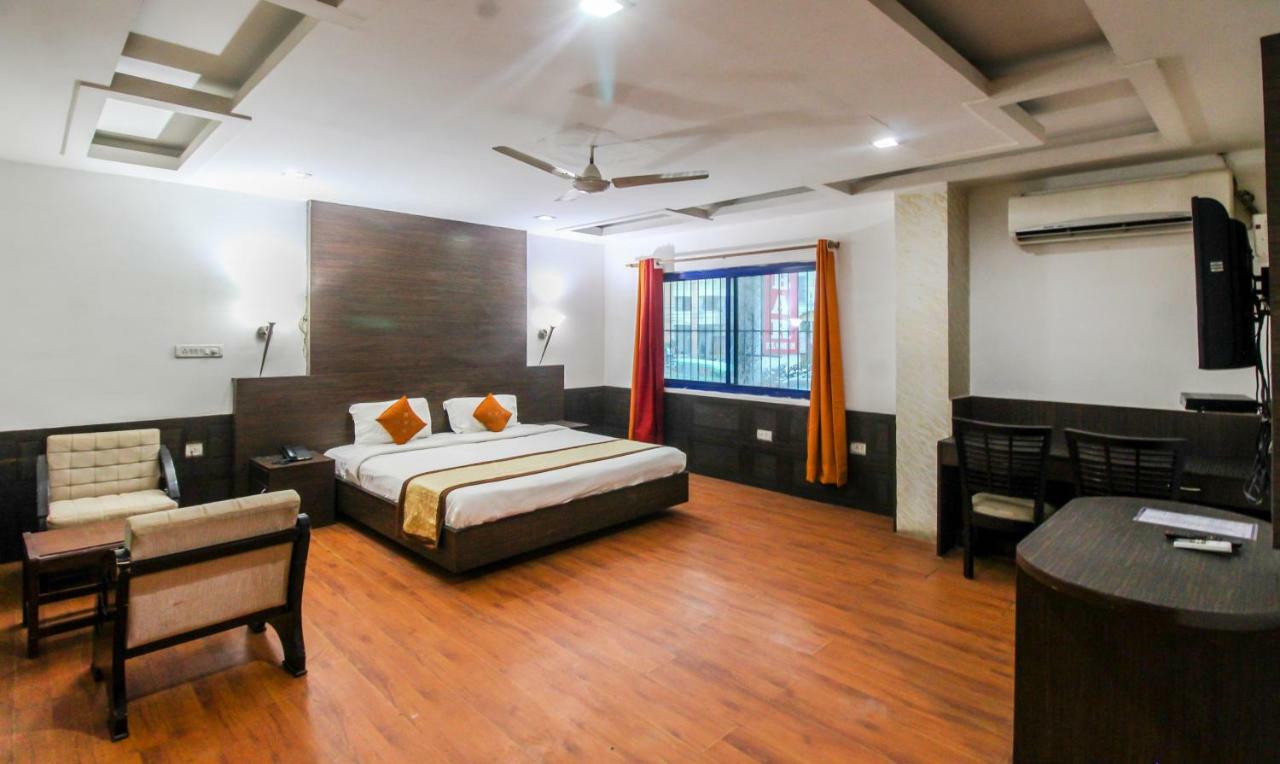 Hotel Monarch Inn Lucknow Exterior photo